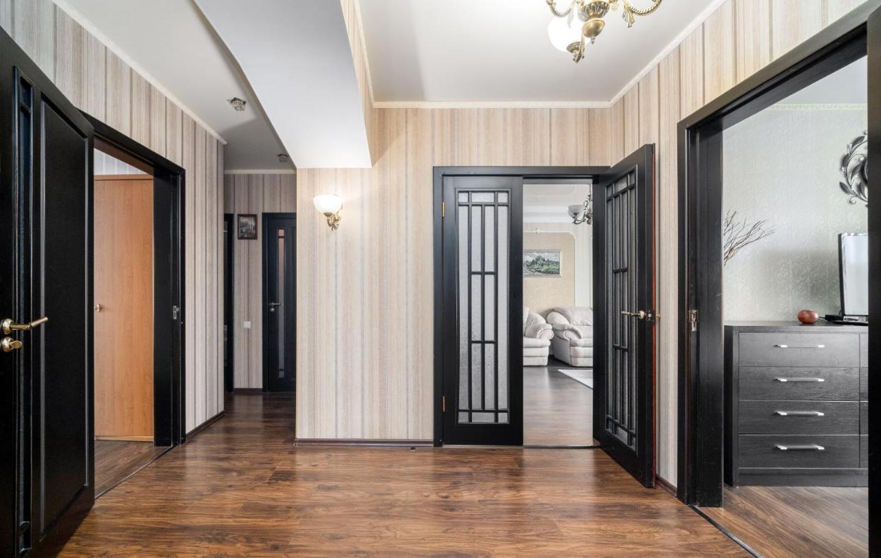 Lux Apartment Gorkiy Park Charkov Exteriér fotografie